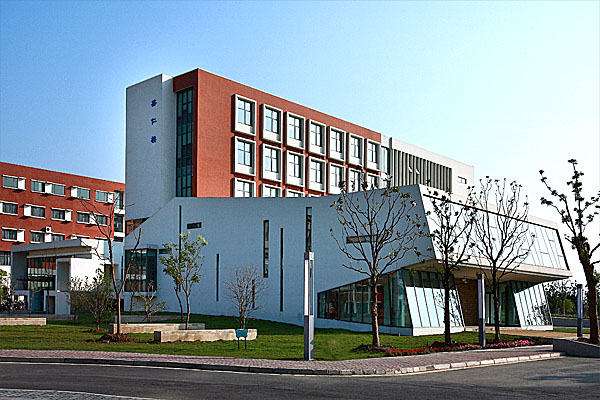 德瑞亞空壓機(jī)應(yīng)用于上海寶山工程科技園區(qū)，助力實業(yè)騰飛